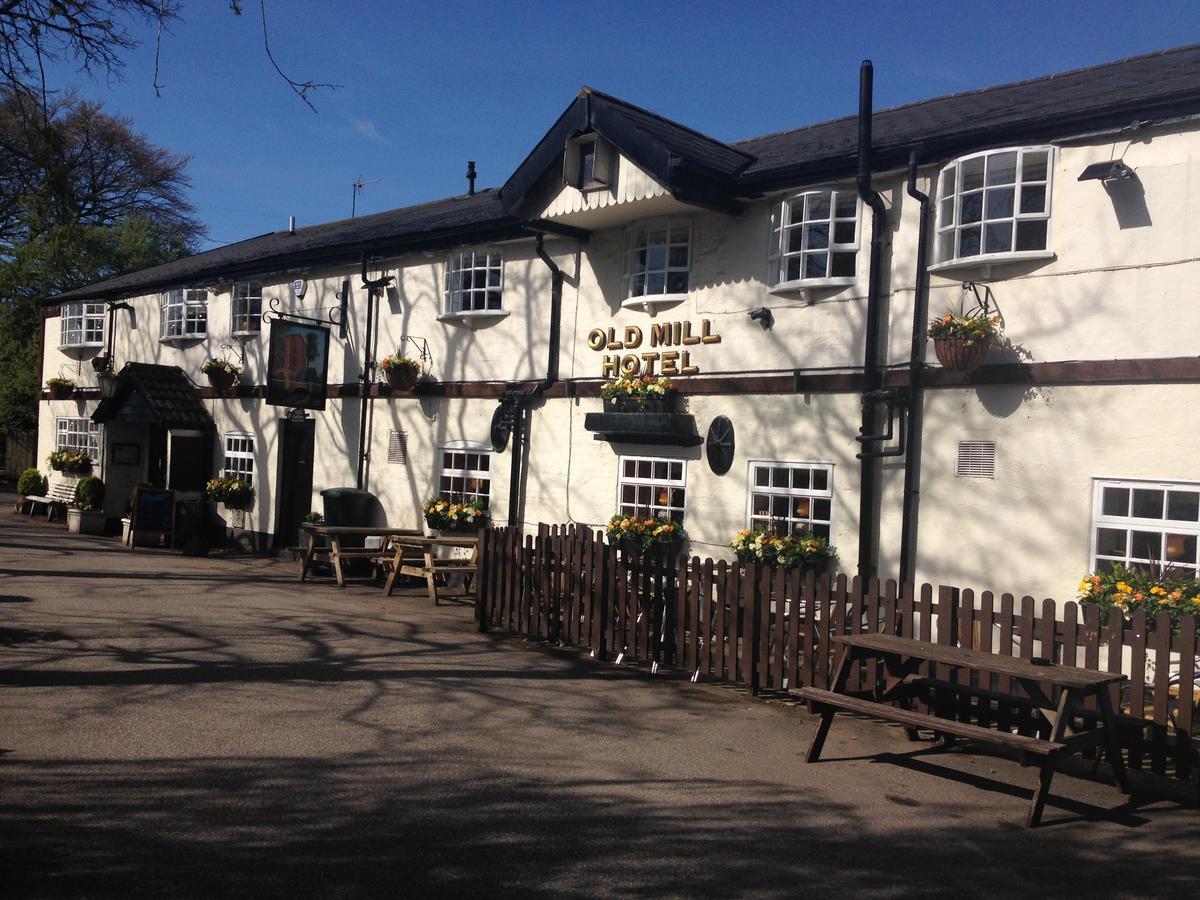 The Old Mill Hotel Alsager Kültér fotó