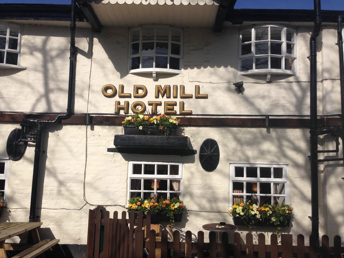 The Old Mill Hotel Alsager Kültér fotó